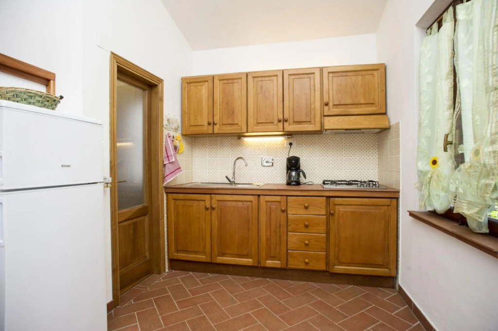Apartment Studio Number 7 on the seafront of Morcone-MORCONE MONO N° 7