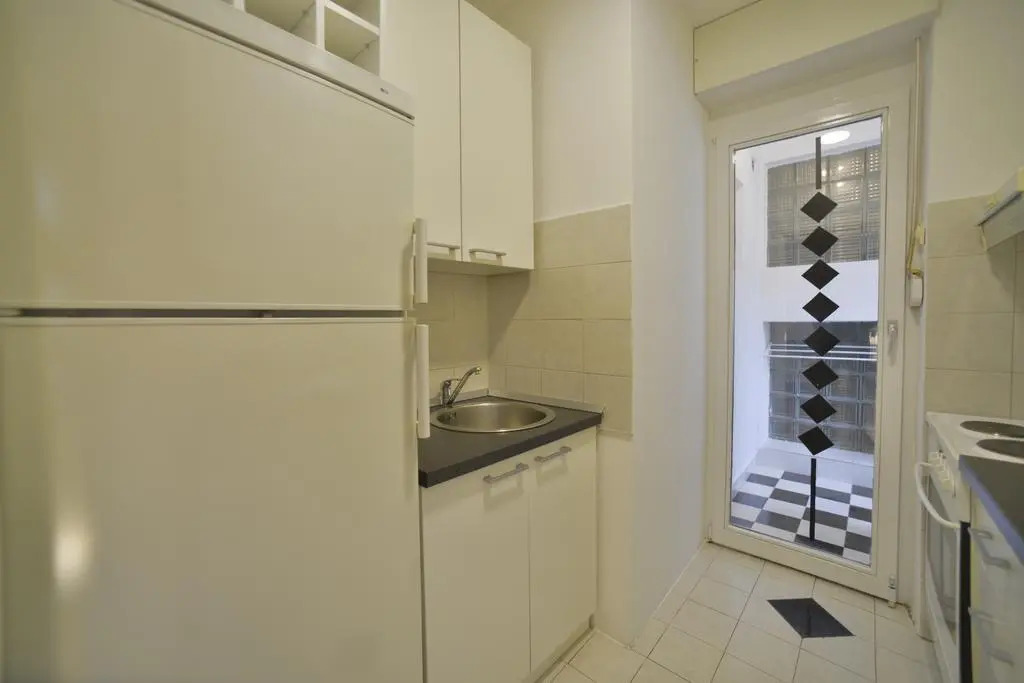 Gaga Apartments