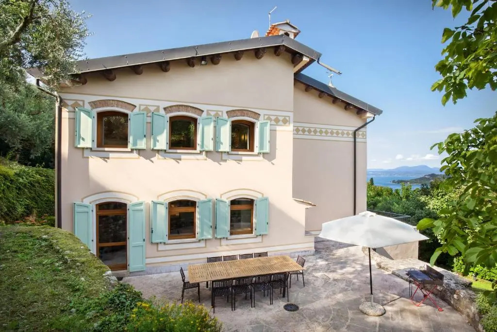 Cà Cantoni Villa With Pool Lake View