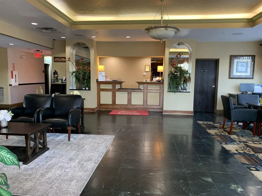 Econo Lodge Wesley Chapel I-75