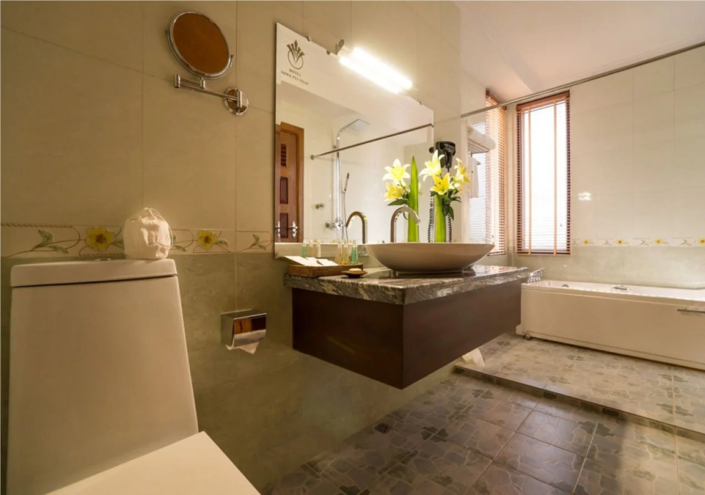 Hotel Shwe Pyi Thar