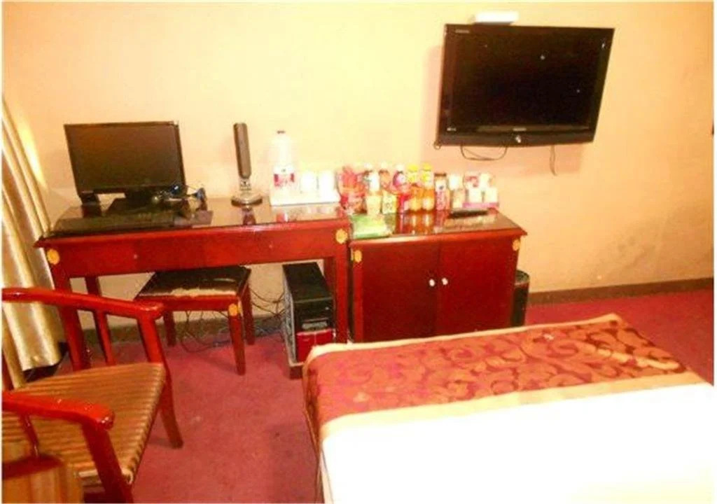 Huamao Hotel