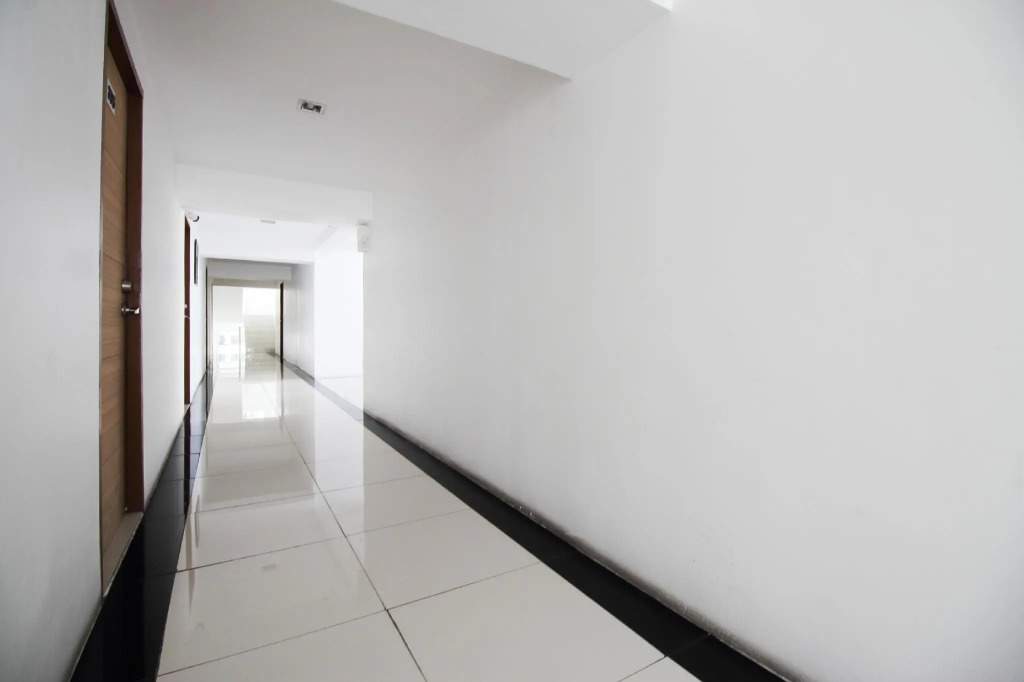 SLT Apartment Bangkok