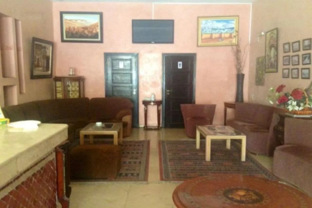 Ennesma Hotel
