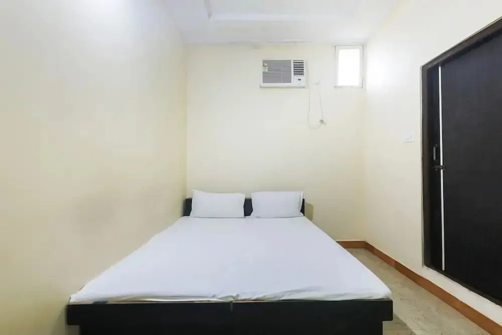Balaji Parisar by OYO Rooms