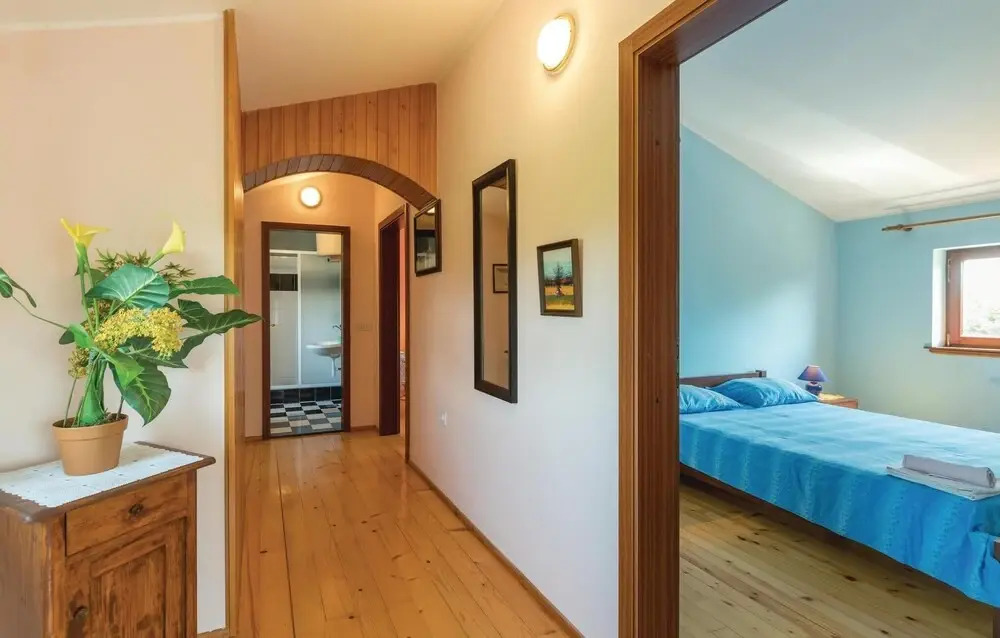 Amazing Home in Vodnjan-kacana With Wifi and 4 Bedrooms