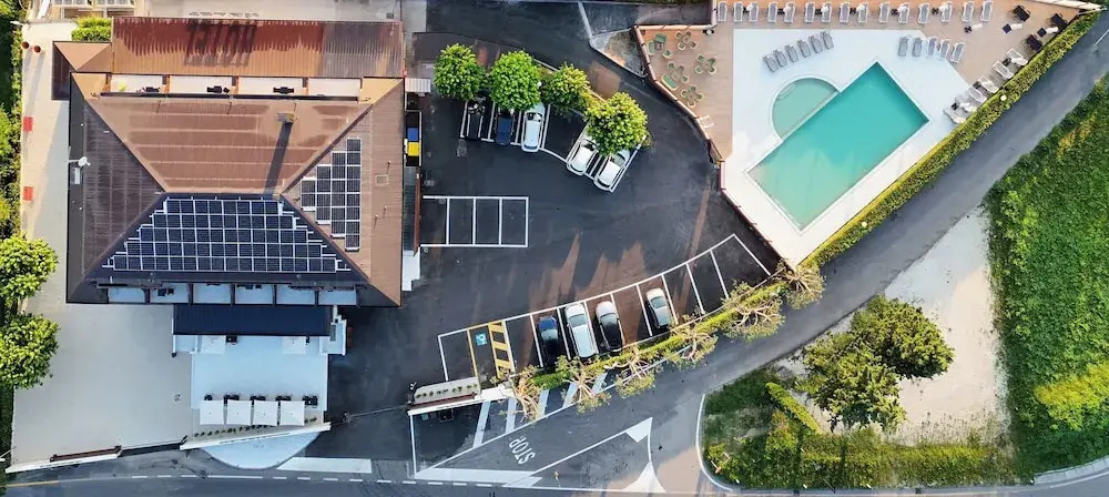 Ile Hotel