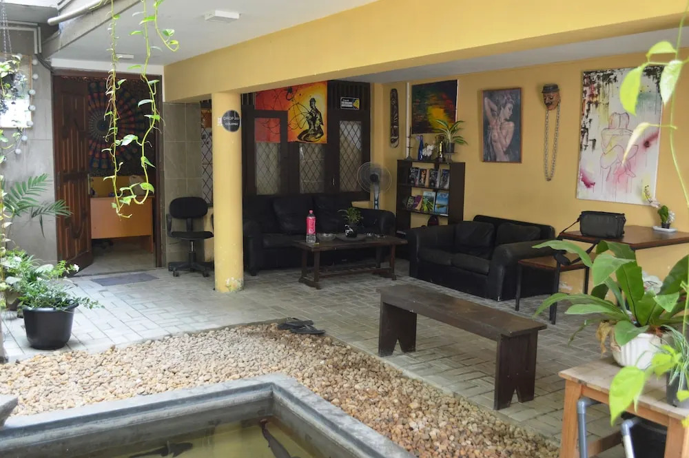 Drop Inn Hostels