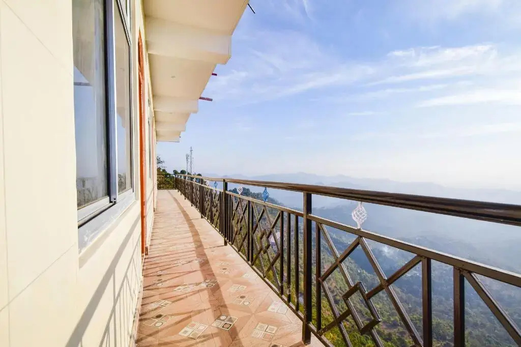 Hotel Hill Star by OYO Rooms