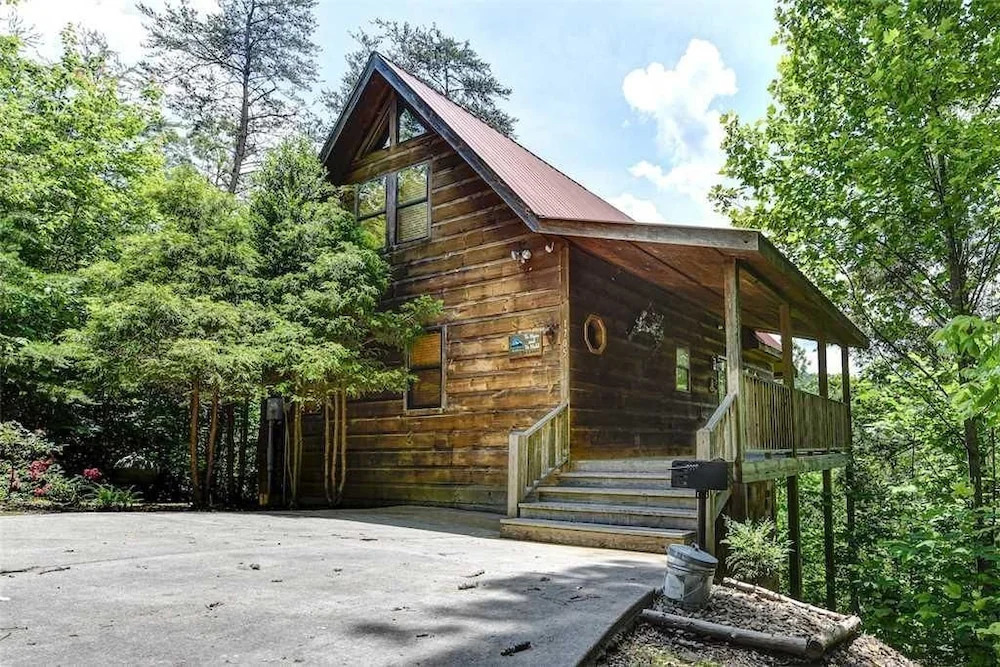 To Have And To Hold - One Bedroom Cabin