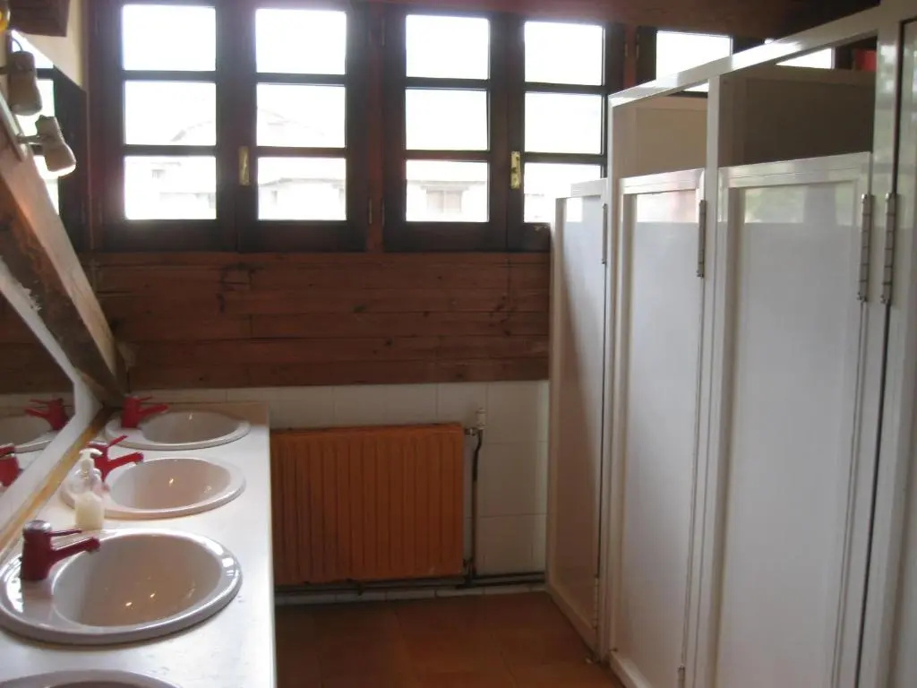 Albergue Pájaro L