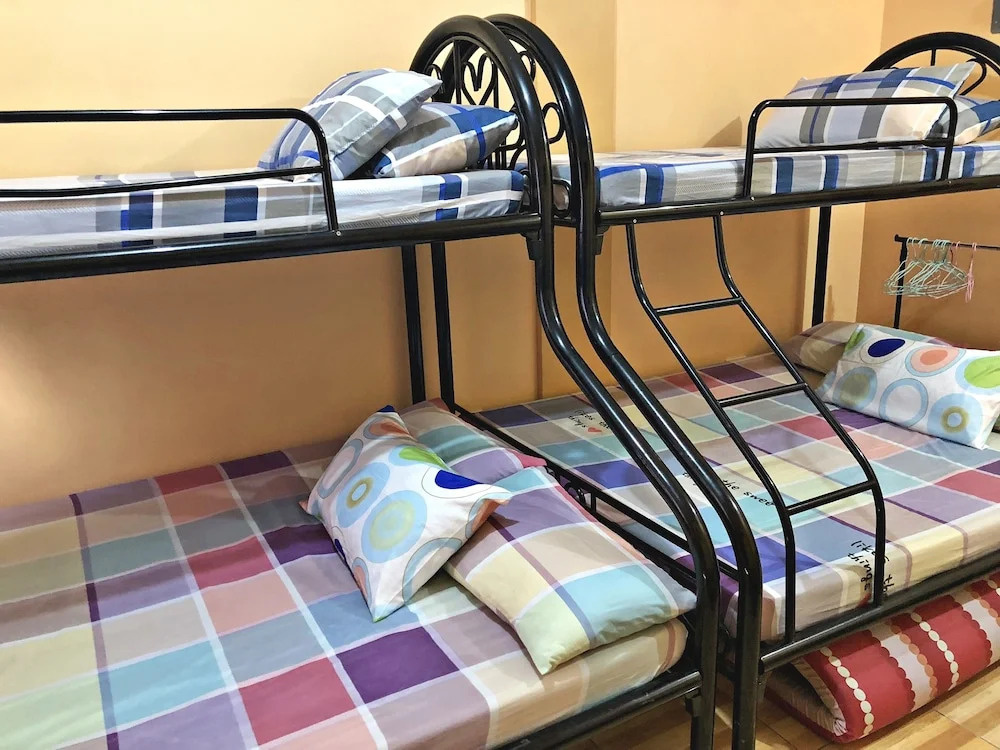 FM Transient House/Room For Rent Tagaytay