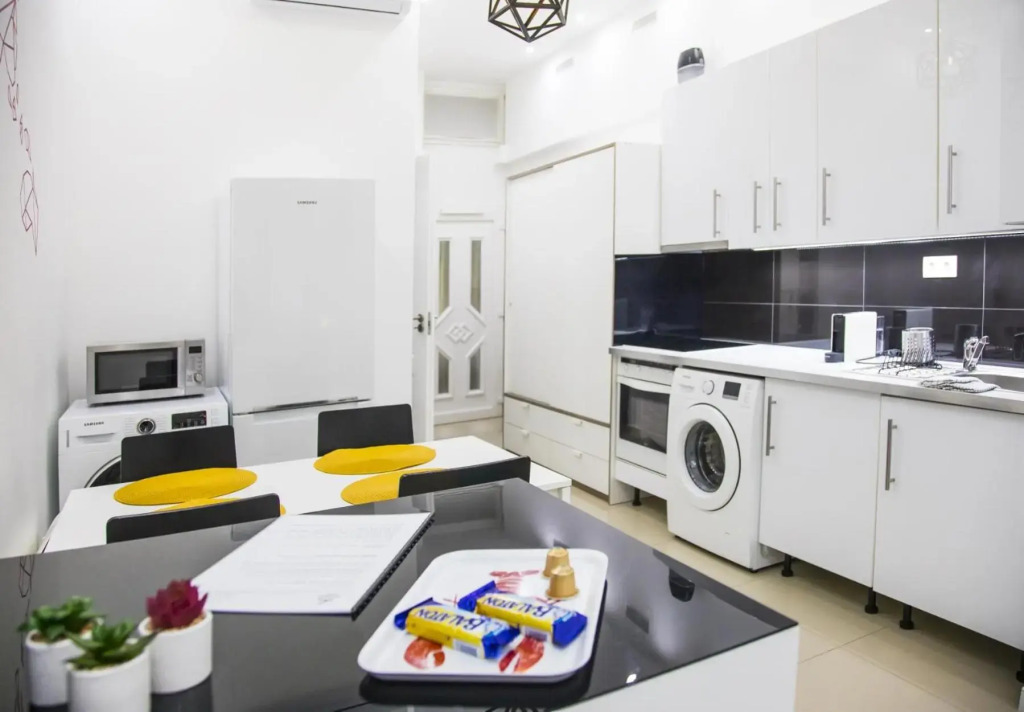 OAZU downtown flat
