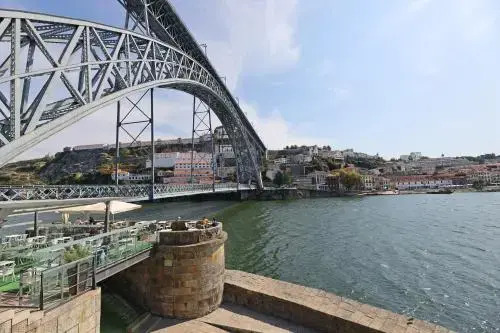 Feels Like Home Porto Comfort Flat