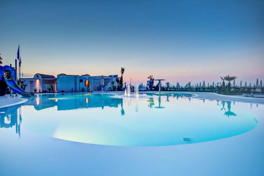 Mediterraneo Hotel & Suites