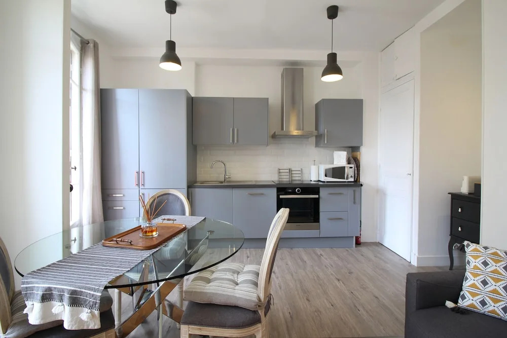 Nice Booking Clemenceau