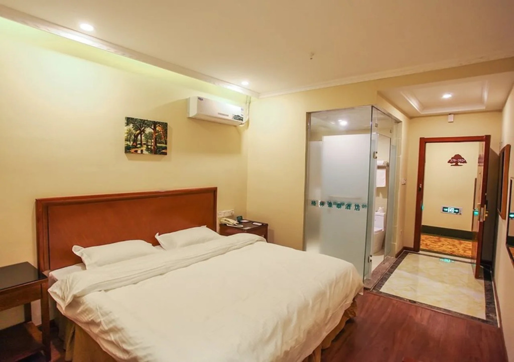 GreenTree Alliance SuZhou Xiangcheng Avenue Zhongxiang Hotel