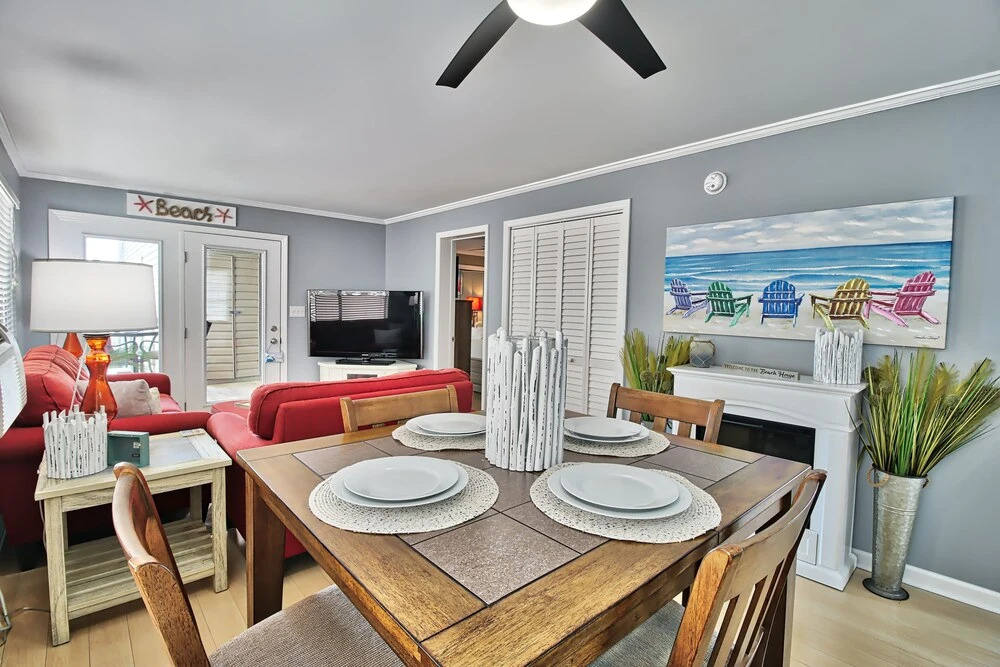 Sea Esta At Sunvillas 2 Bedroom Condo by Redawning