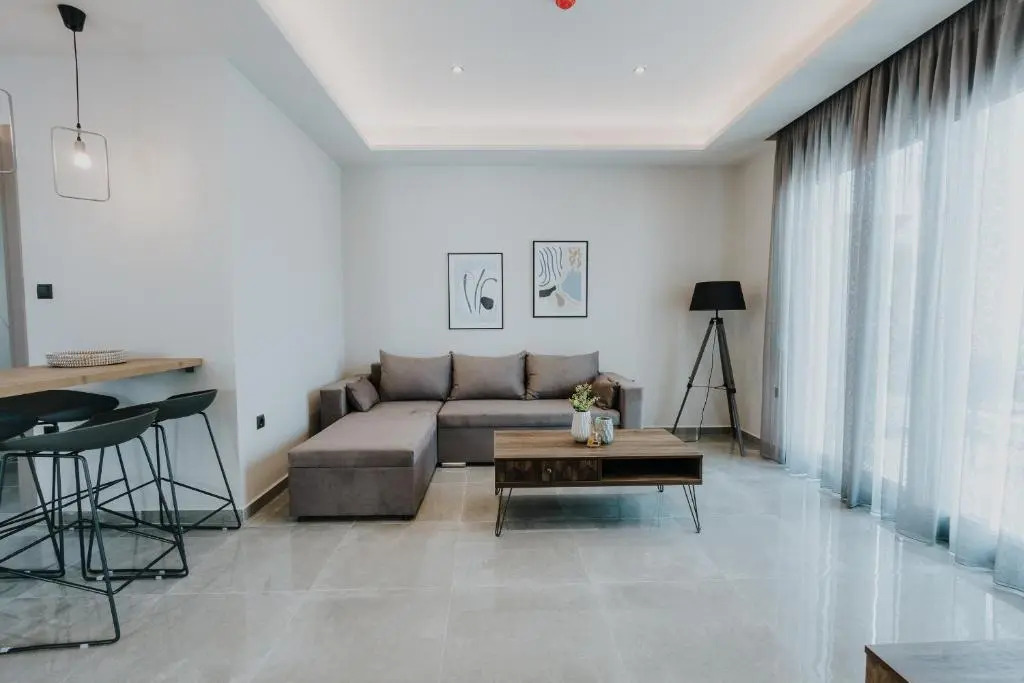 Pearl Apartel C4