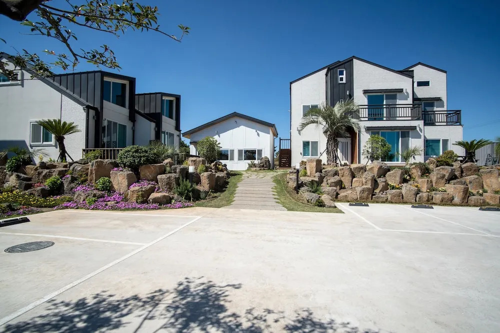 Jeju 542 Pension