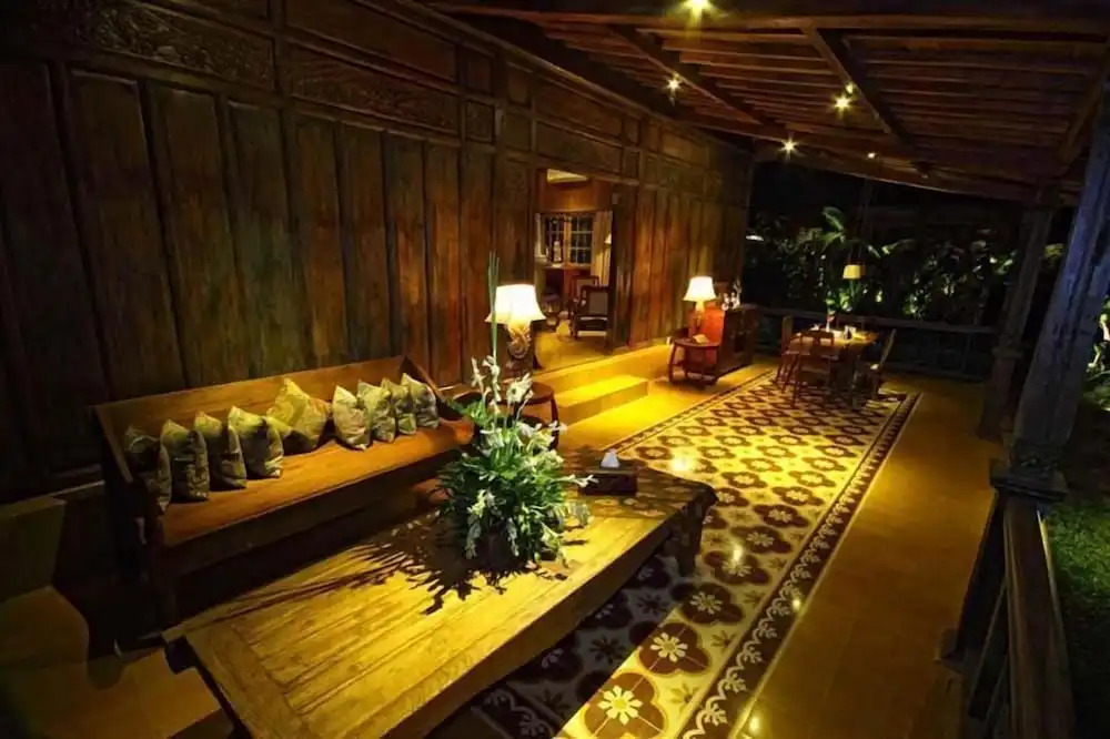 Jadul Adarapura Resort & Spa