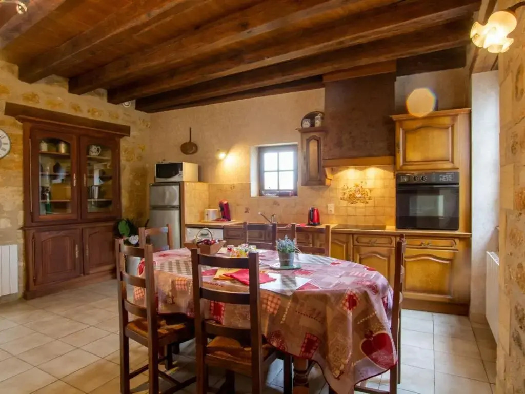 Maison périgourdine avec piscine et animaux acceptés à Daglan - FR-1-616-75