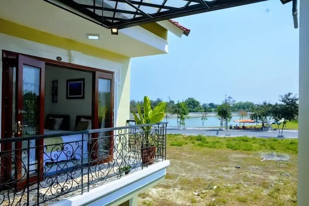 Villa Lake Shore Hoi An