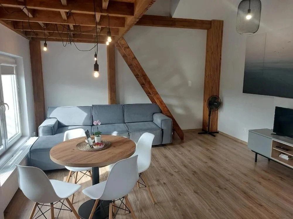 mrhomeapartments-Limba