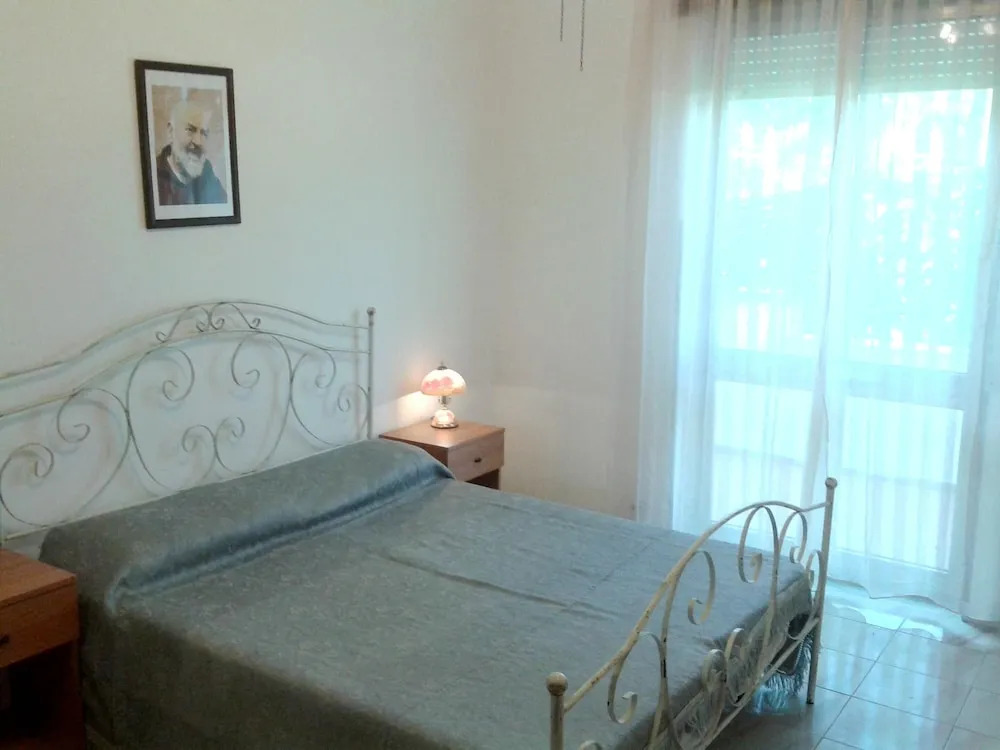 Apartment With 5 Bedrooms in Presepe, With Wonderful sea View and Enclosed Garden - 300 m From the Beach
