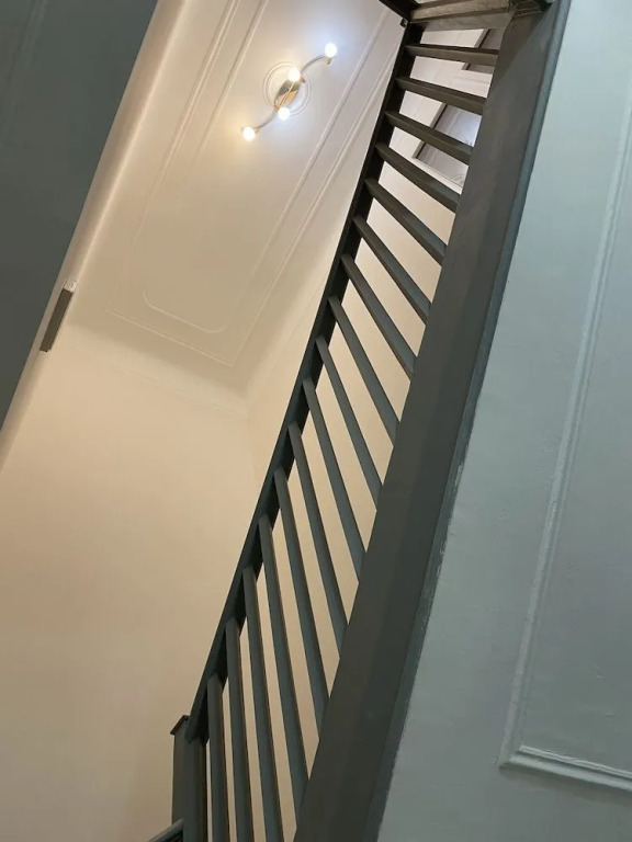 Newtown Hotel - Hostel