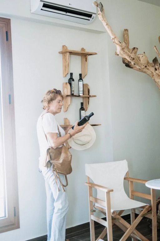 Socrates Organic Village - Wild Olive