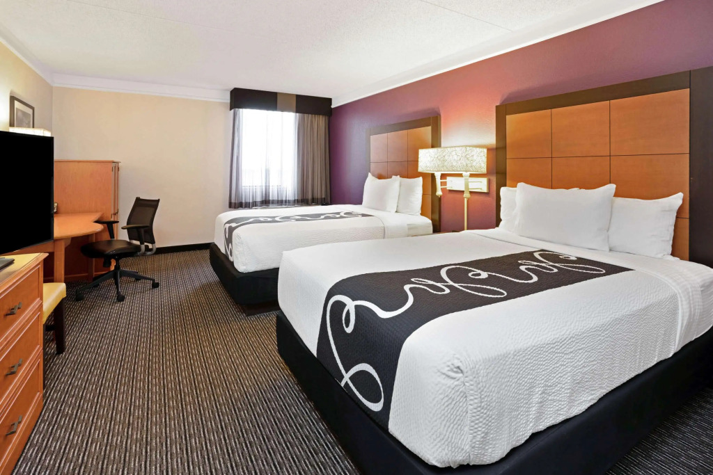 La Quinta Inn & Suites by Wyndham Tacoma - Seattle