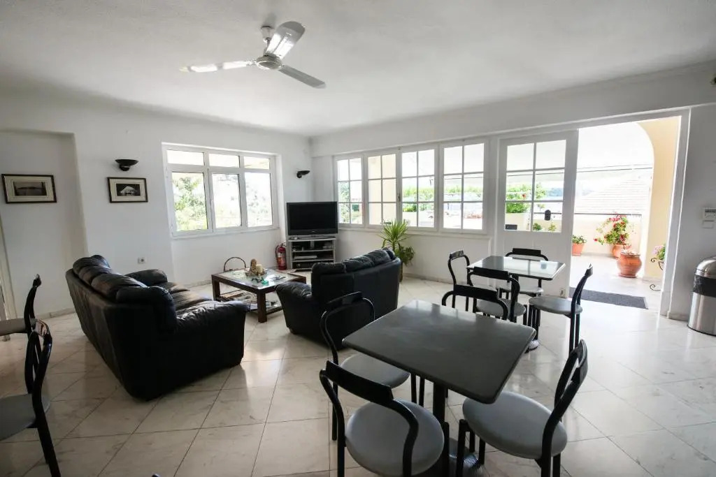 Hotel Niras
