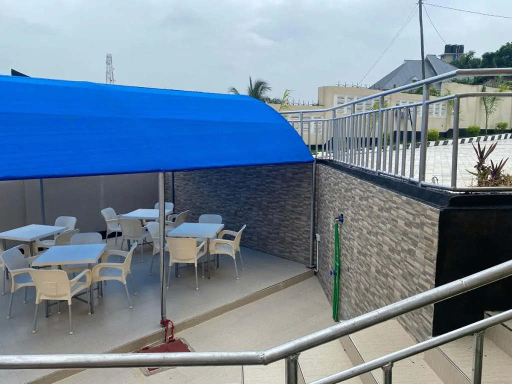 Vose Hotel Limited