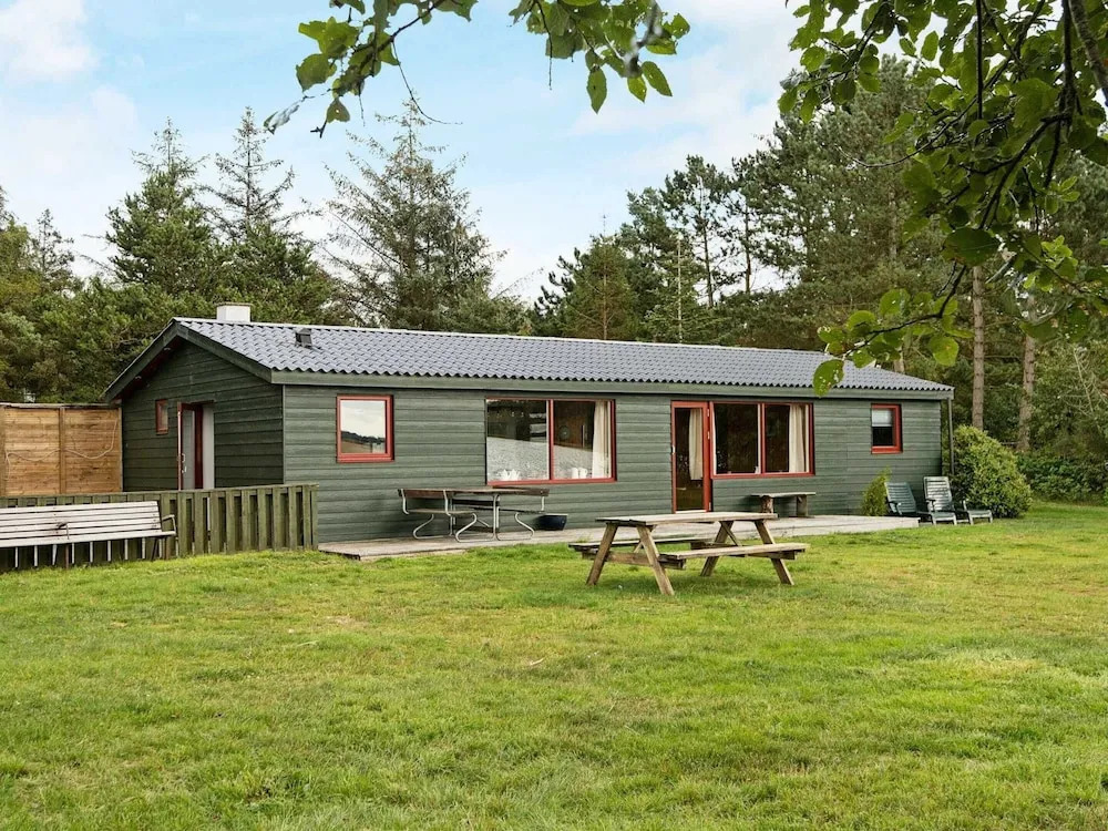 Spacious Holiday Home in Storvorde With Sea Nearby