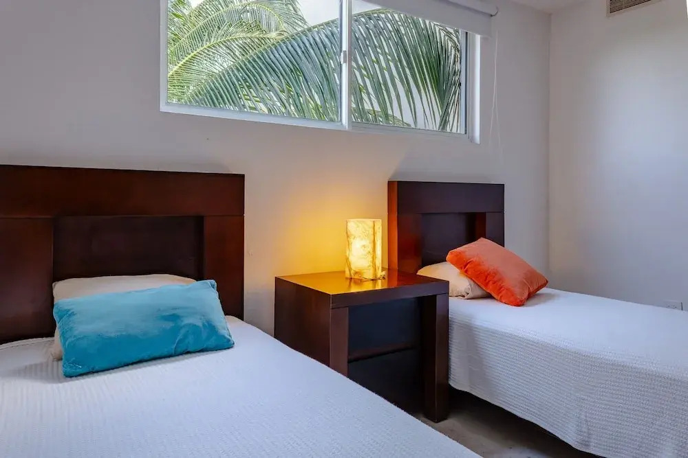 Elements Penthouse 14 3 Bedroom Condo by RedAwning