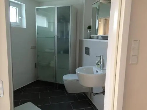 Studio Apartment L.Y.M.A.