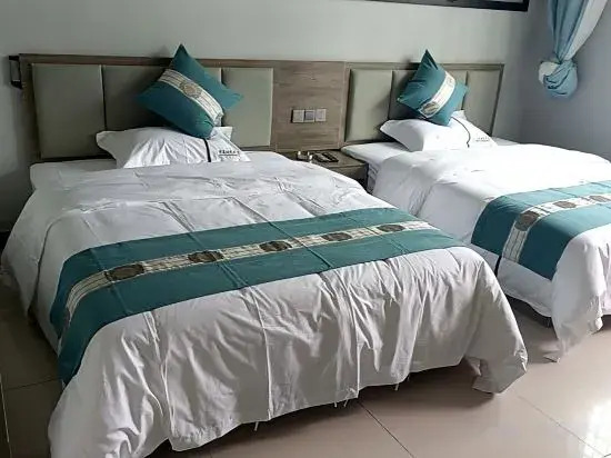 Pinellia Time Homestay (Border Town Chadong Scenic Spot)