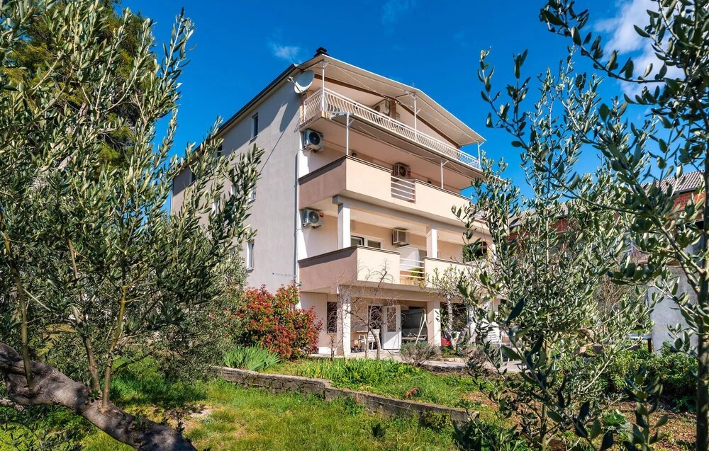 Stunning Apartment in Drage With 2 Bedrooms and Wifi