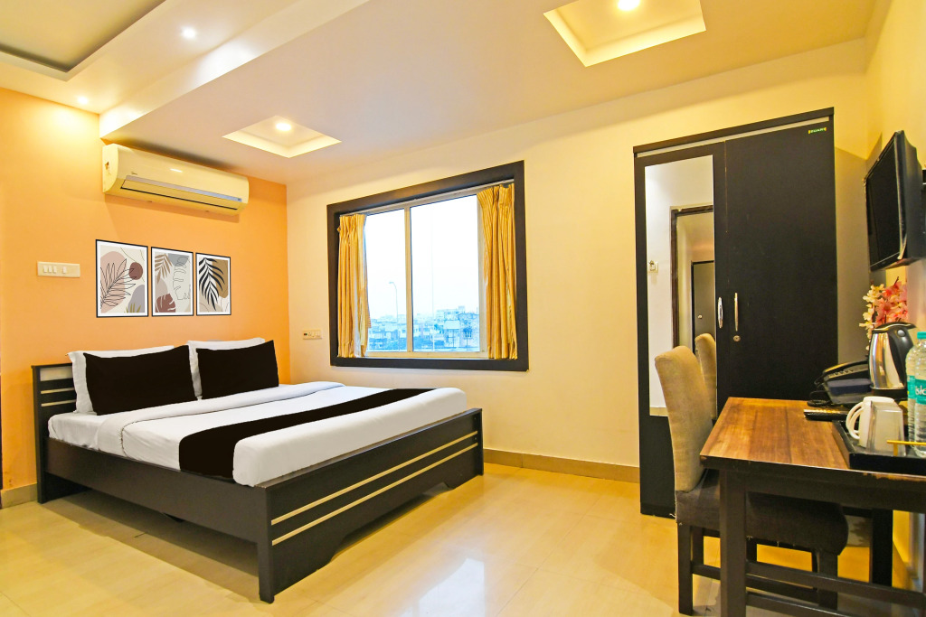 Super Hotel O Baguiati Formerly GR Hospitality