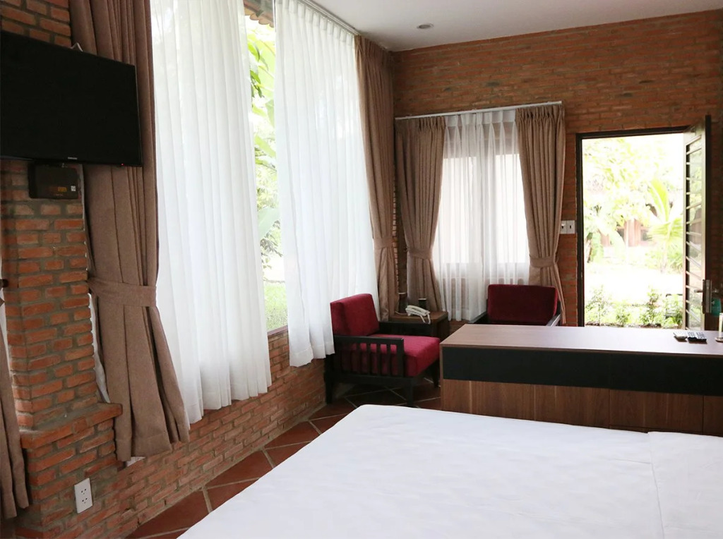 Mekong Long Thanh Resort & Reststop