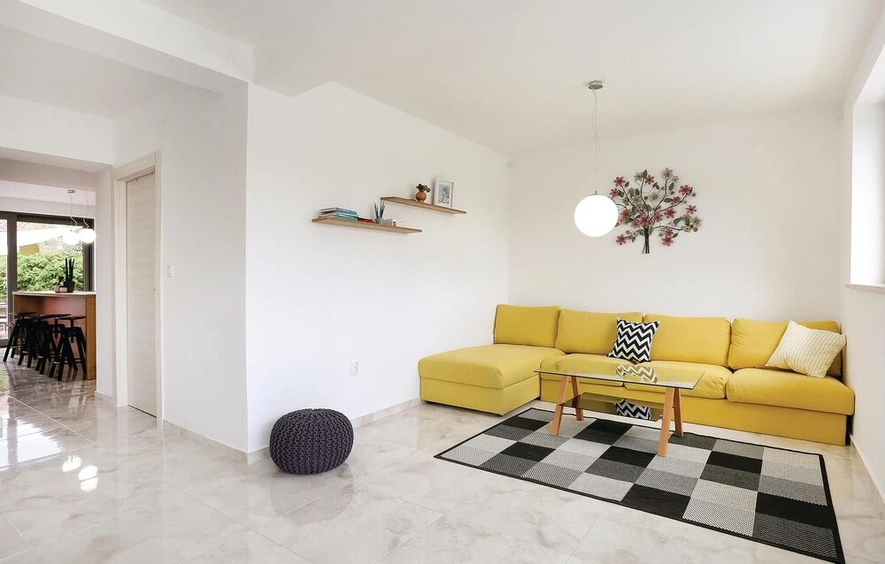 Beautiful Home In Zaboric