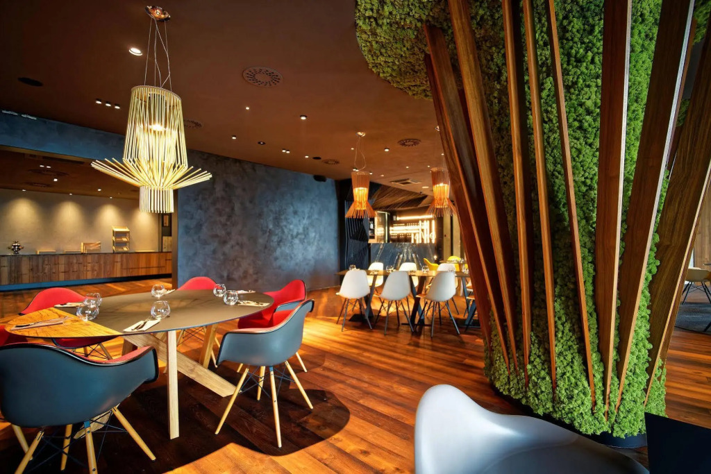 Hotel Victory