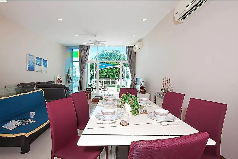 Bangsaray Beach House 2 Bed