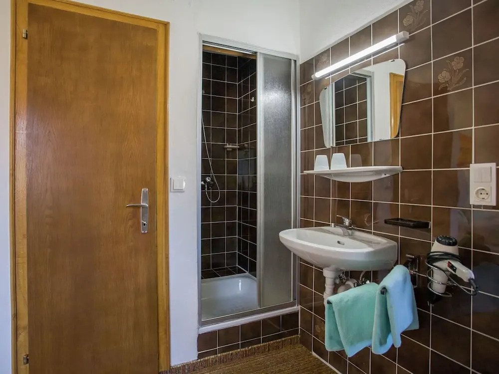 Apartment in Hopfgarten with Ski-Storage, Garden & Parking