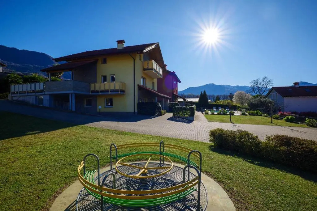 Residence Girasole Casa Gialla