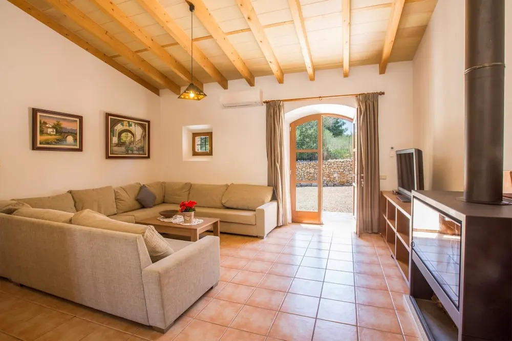 Sa Tanca in Sant Joan with Infinity Pool