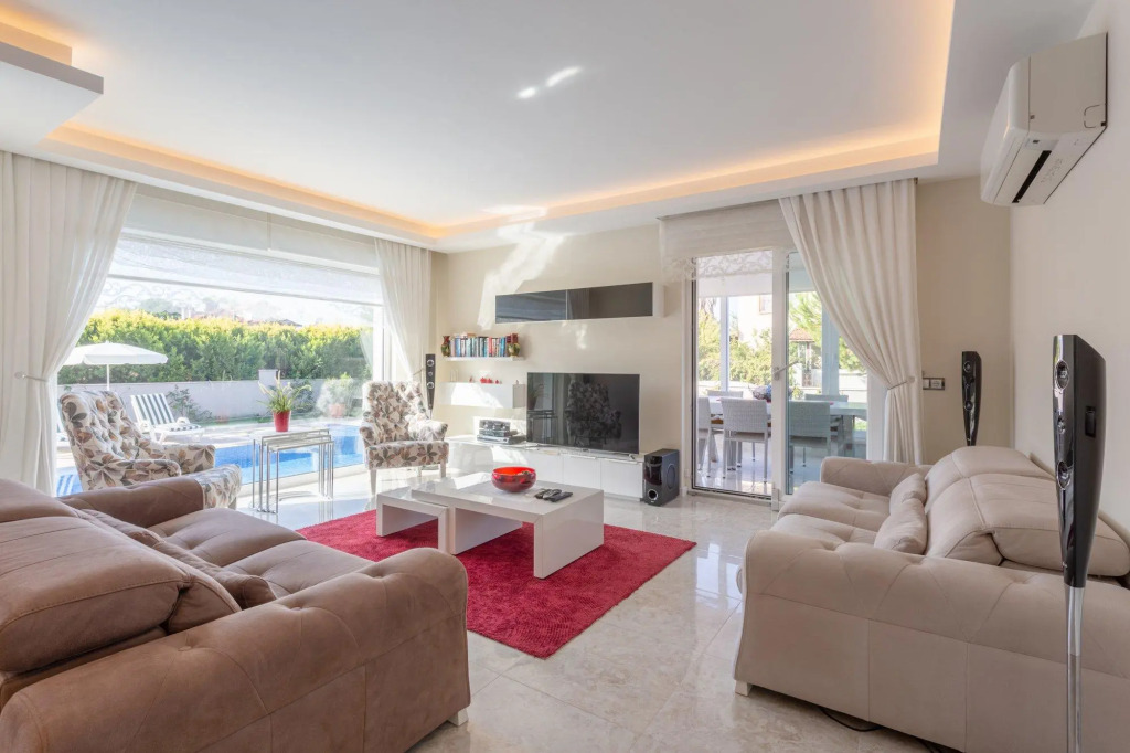Villa Nirvana Large Private Pool A C Wifi Car Not Required Eco-friendly - 2832