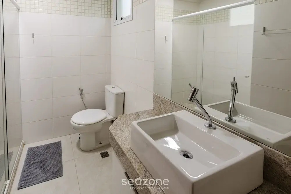 Ocean View Apt Just 110m From the Beach - Evo0801