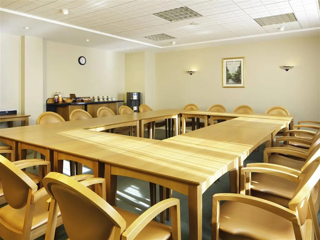 Garner Hotel Chesterfield North by IHG
